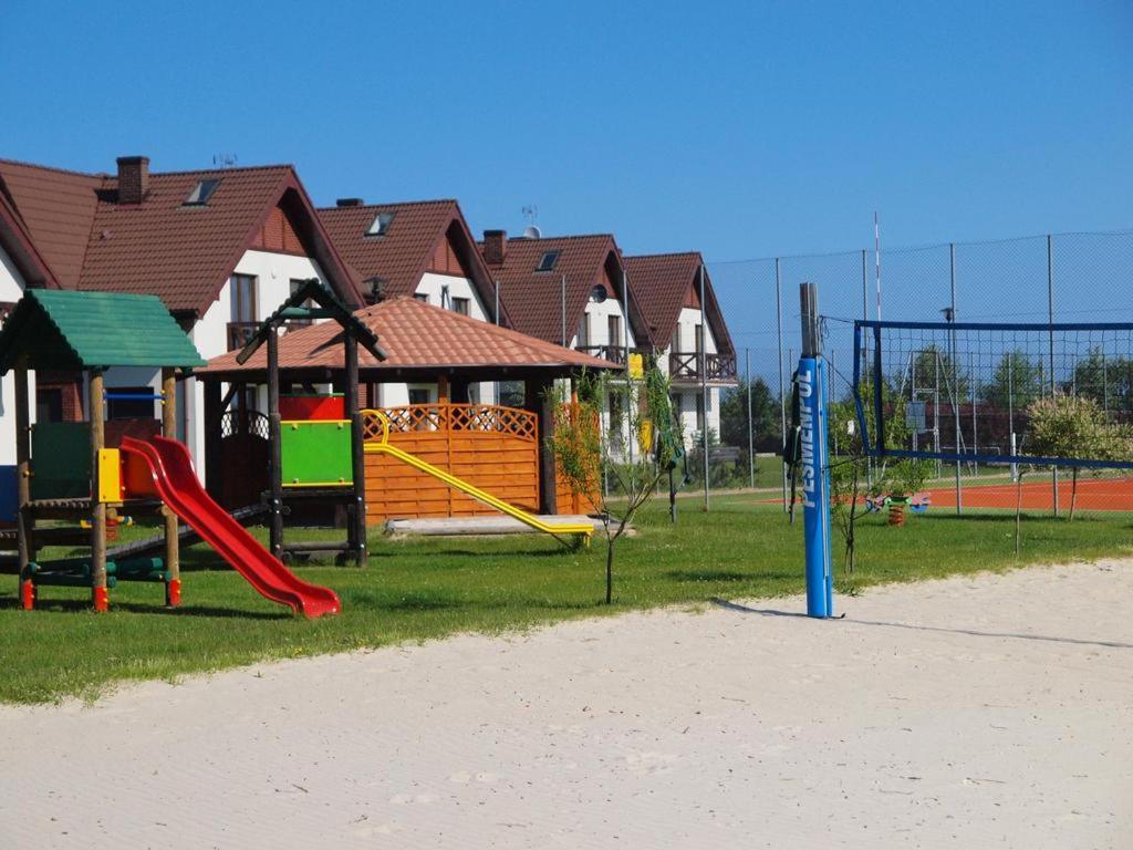 Apartamenty Leba Zarnowska Exteriör bild